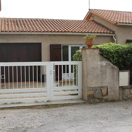 Appartement HYERES Plage Maison T2 jardin parking Hyères